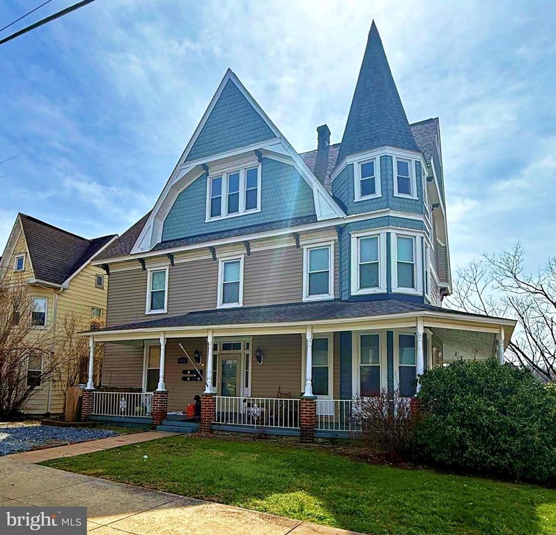 102 E A ST, Brunswick, MD 21716