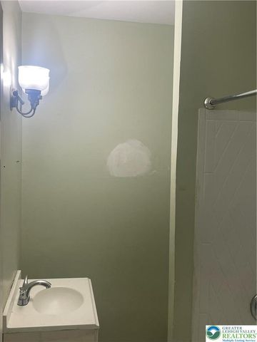 1113 East 4Th Street 2, Bethlehem City, PA 18015