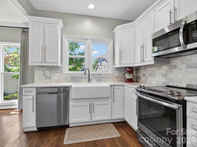 2204 Winthrop Avenue, Charlotte, NC 28203