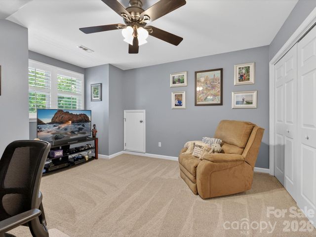 2204 Winthrop Avenue, Charlotte, NC 28203
