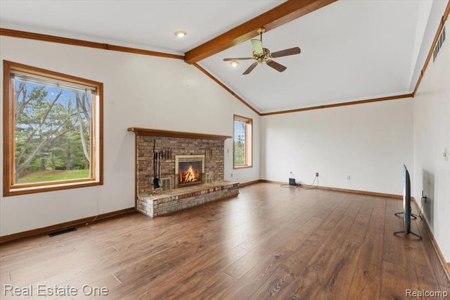 720 Essex Drive, Rochester Hills, MI 48307