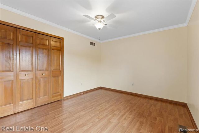 720 Essex Drive, Rochester Hills, MI 48307