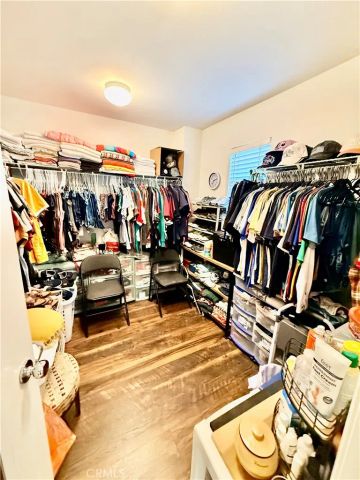 3040 Avishan, Perris, CA 92571