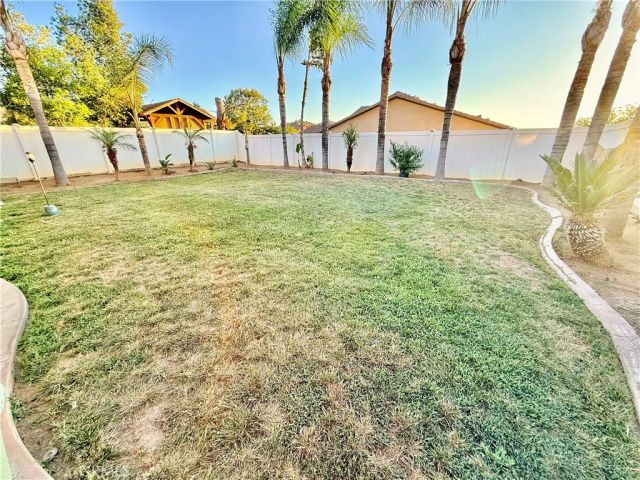 3040 Avishan, Perris, CA 92571