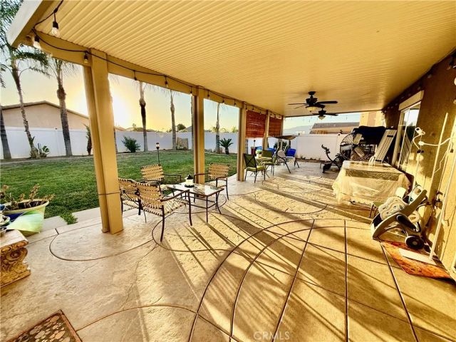 3040 Avishan, Perris, CA 92571