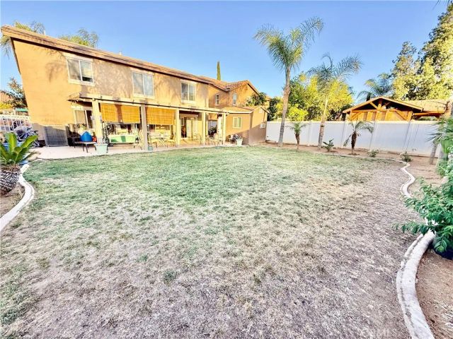 3040 Avishan, Perris, CA 92571