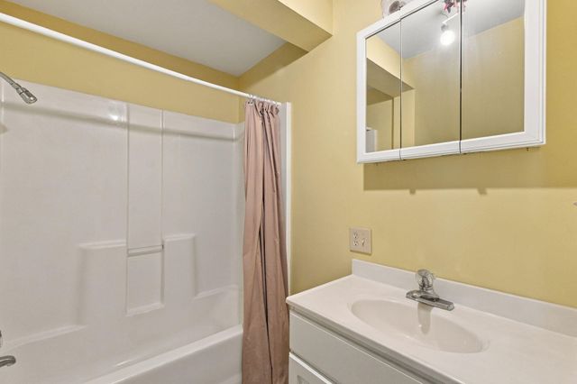 1724 Liberty Road, Rogersville, MO 65742