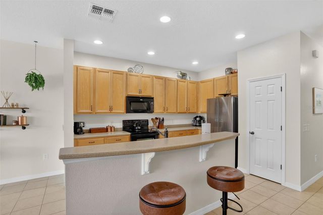 3060 SEAVIEW CASTLE DRIVE, Kissimmee, FL 34746