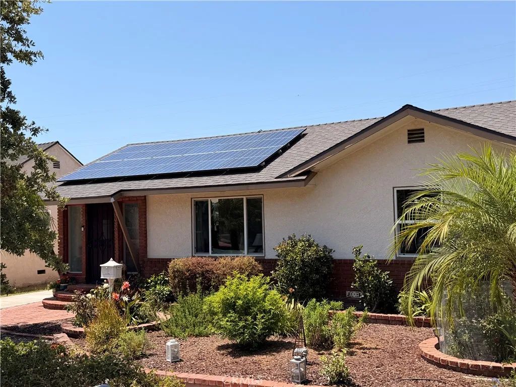 6035 Bonfair Avenue, Lakewood, CA 90712
