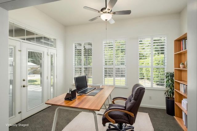 512 W Fallbrook Avenue, Clovis, CA 93611
