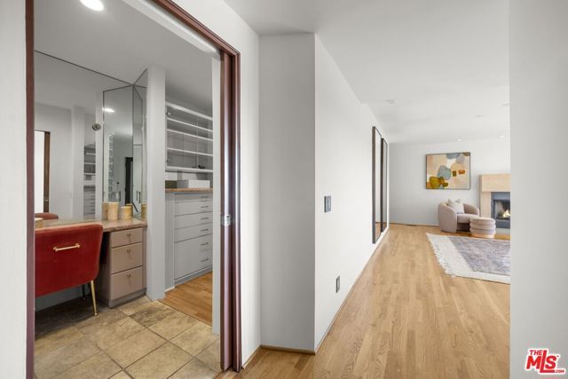 2980 Hollyridge Drive, Los Angeles, CA 90068