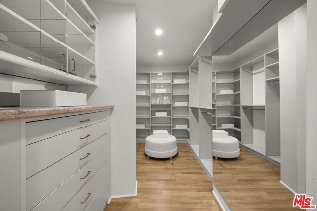 2980 Hollyridge Drive, Los Angeles, CA 90068