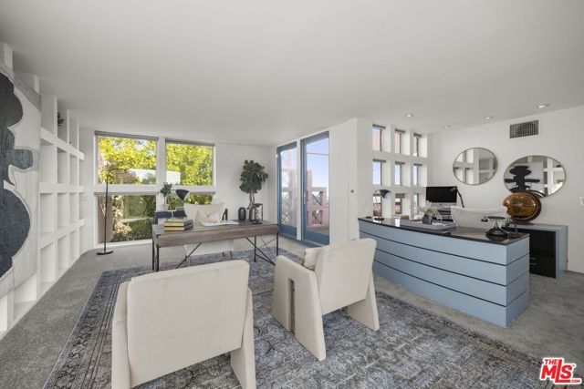 2980 Hollyridge Drive, Los Angeles, CA 90068