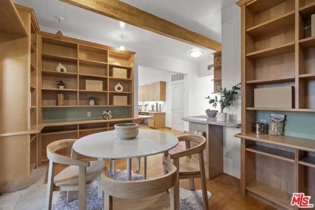 2980 Hollyridge Drive, Los Angeles, CA 90068