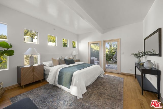 2980 Hollyridge Drive, Los Angeles, CA 90068