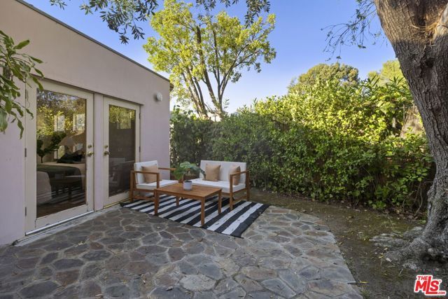 2980 Hollyridge Drive, Los Angeles, CA 90068