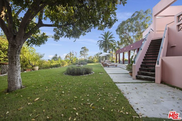 2980 Hollyridge Drive, Los Angeles, CA 90068