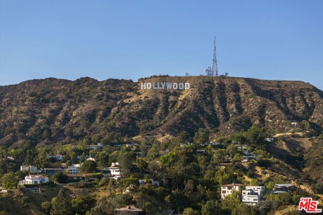 2980 Hollyridge Drive, Los Angeles, CA 90068