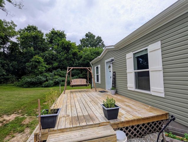 502 S 5Th Street, Mitchell, IN 47446