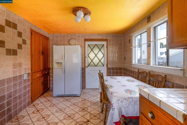 2968 Madeline Street, Oakland, CA 94602