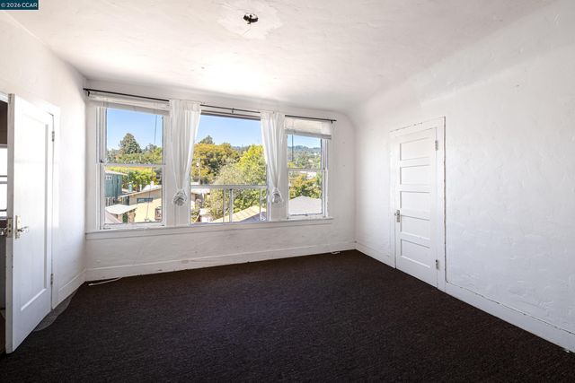 2968 Madeline Street, Oakland, CA 94602
