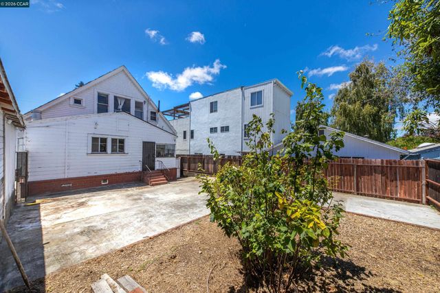 2968 Madeline Street, Oakland, CA 94602
