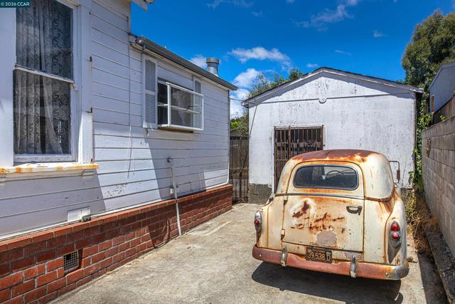 2968 Madeline Street, Oakland, CA 94602