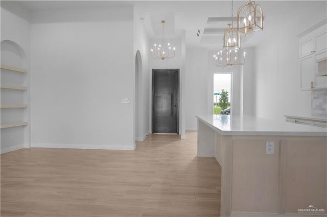 1015 E Pecan Street, Alton, TX 78573
