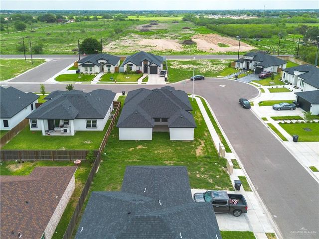1015 E Pecan Street, Alton, TX 78573