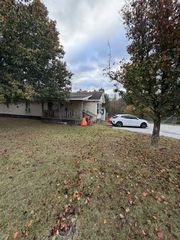 2745 Highway 47, N, White Bluff, TN 37187