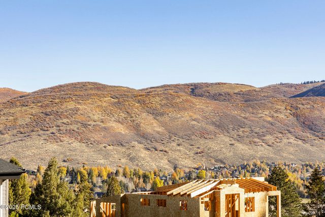 4069 W Crest Court 306, Park City, UT 84098