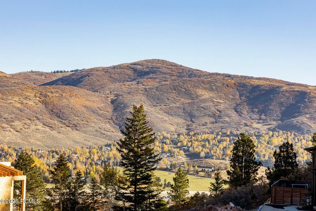 4069 W Crest Court 306, Park City, UT 84098