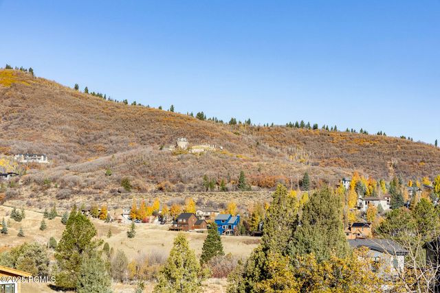 4069 W Crest Court 306, Park City, UT 84098