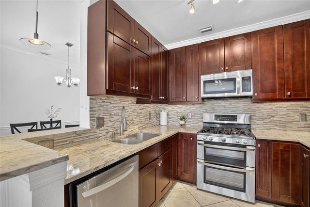 2723 VIA CAPRI 832, Clearwater, FL 33764