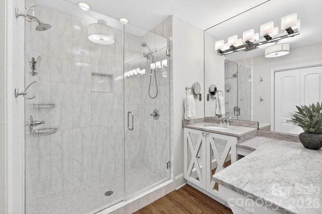 2808 Windsor Avenue, Charlotte, NC 28209