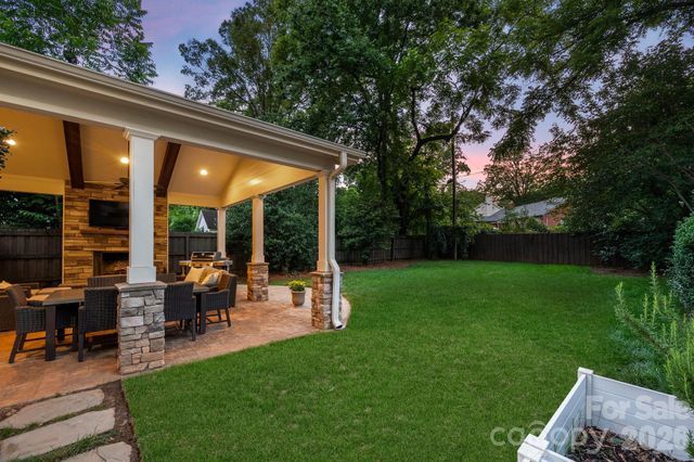 2808 Windsor Avenue, Charlotte, NC 28209