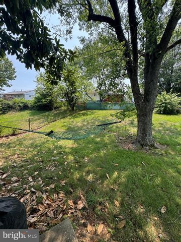 7909 DELLWOOD AVE, Lanham, MD 20706