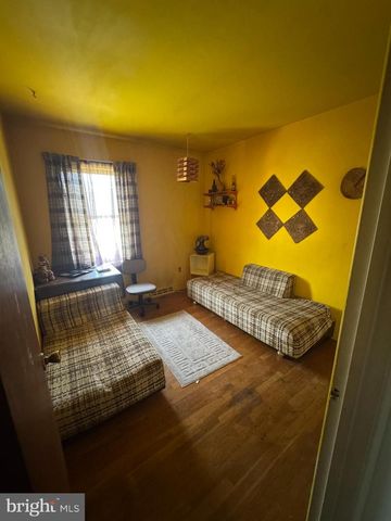 7909 DELLWOOD AVE, Lanham, MD 20706