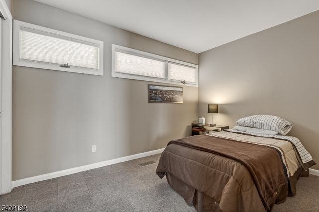 49 Farmersville Rd, Tewksbury Twp., NJ 07830