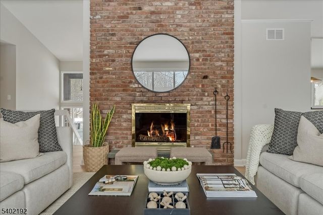 49 Farmersville Rd, Tewksbury Twp., NJ 07830