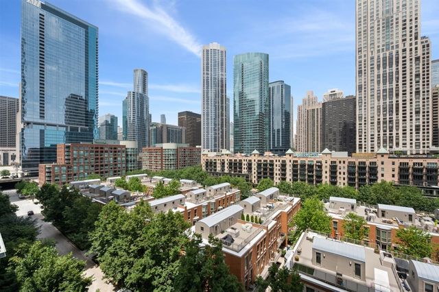 445 E NORTH WATER Street 902, Chicago, IL 60611