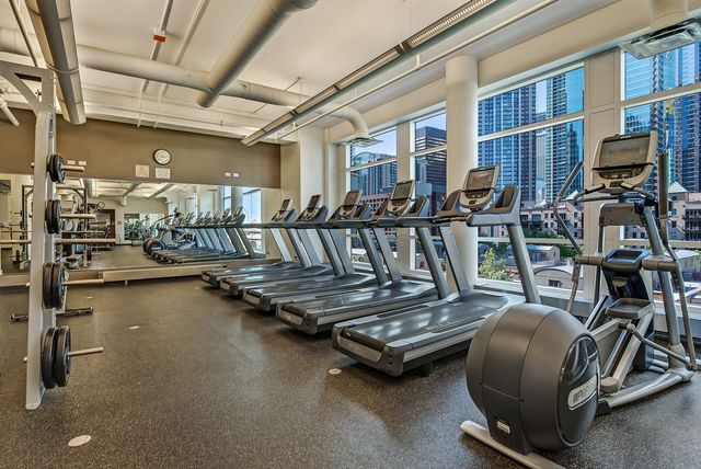 445 E NORTH WATER Street 902, Chicago, IL 60611