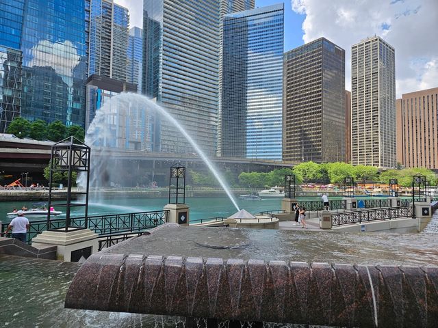 445 E NORTH WATER Street 902, Chicago, IL 60611