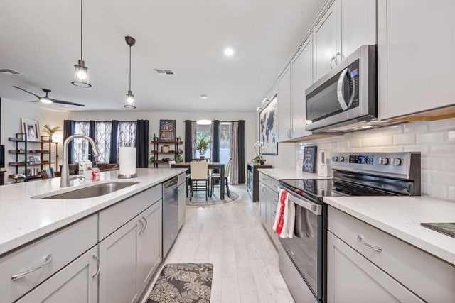 2713 HILLTOP LOOP, Apopka, FL 32712