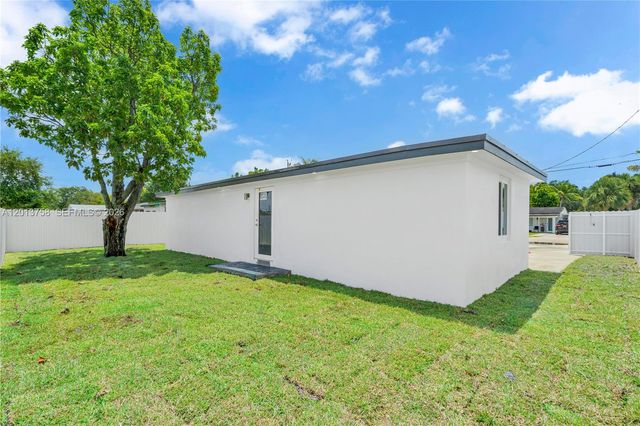 2265 NW 155 Street, Miami Gardens, FL 33054