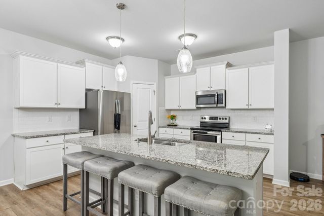 6901 Robinson Church Road, Charlotte, NC 28215
