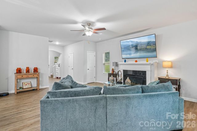 6901 Robinson Church Road, Charlotte, NC 28215