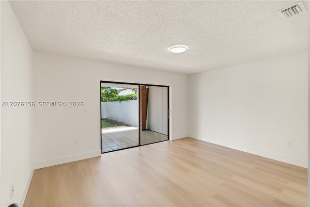 1201 SW 142nd Ave, Miami, FL 33184