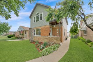 5408 N Natchez Street, Chicago, IL 60656