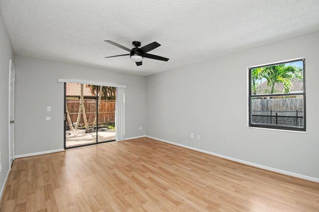 7407 SILVER WOODS Court, Boca Raton, FL 33433